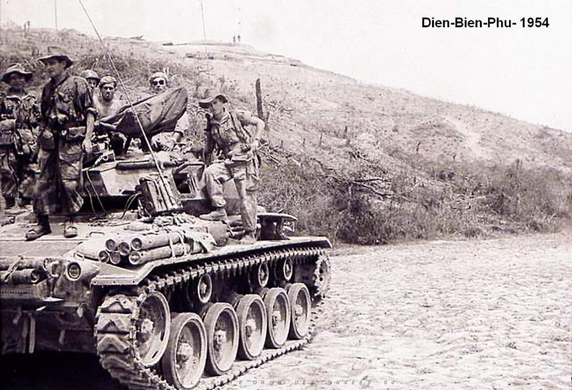 x- annexe photo 036- Chaffee - Bien-bien-phu- bataille-02.JPG